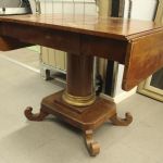 775 3477 DROP-LEAF TABLE